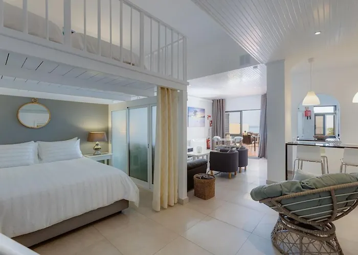 Bellevue By The Sea - Oceanfront For 4 With Stunning Views At Dona Ana * Lagos